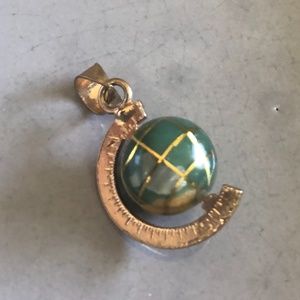 Spinning Globe Pendant/Charm (Gold-toned)